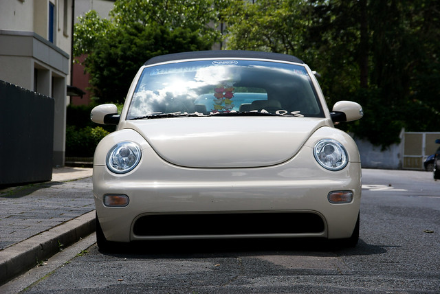 new white volkswagen whitewalls air beetle clean cleaned walls cabrio lowered slammed airride