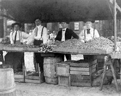the Market circa 1900 (by: FindlayMarket.org)