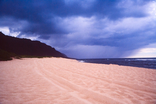 North Shore Storm (by pjern)