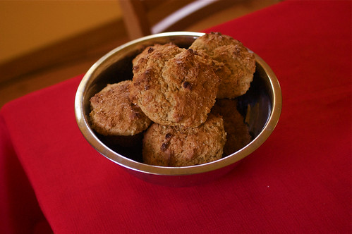 sour cream-applesauce muffins II