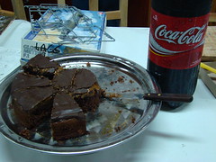 Torta de chocolate y Cocacola helada