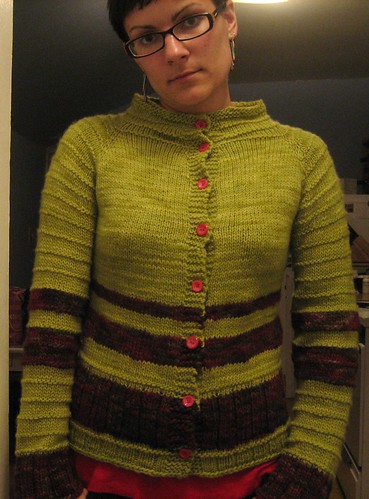 090613. serious ugly cardigan, all done.