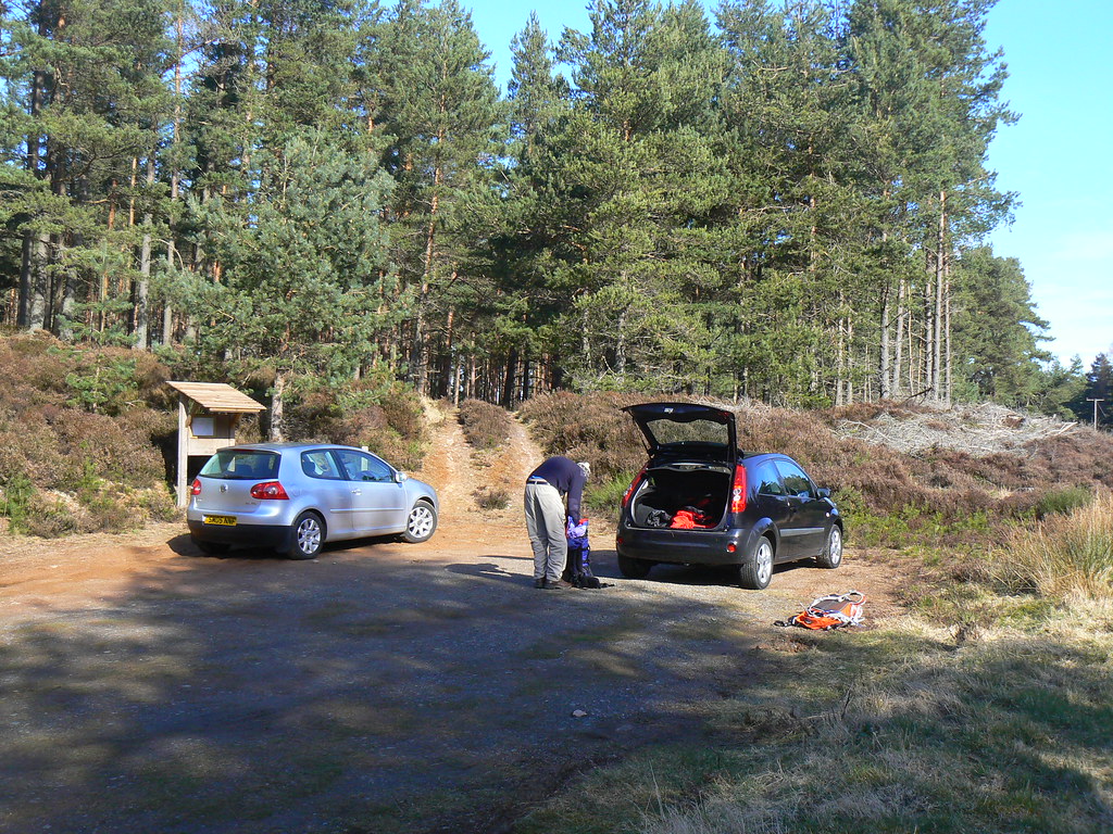 Booting up at Clachnaben Car Park 2