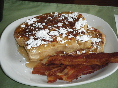 French Toast (Eating AT HOME!)