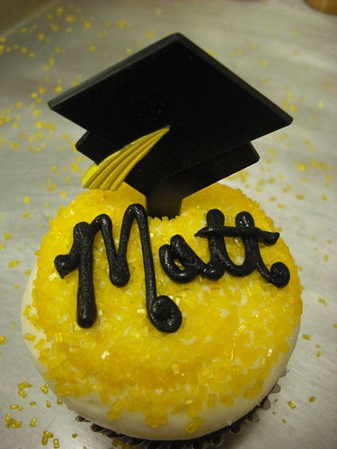 graduation cupcake
