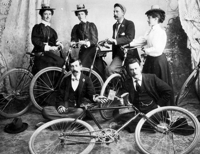 Members Of The Chinook Bicycle Club