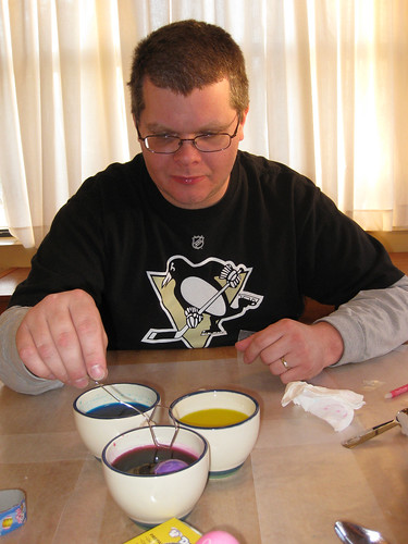 peter dyeing easter eggs