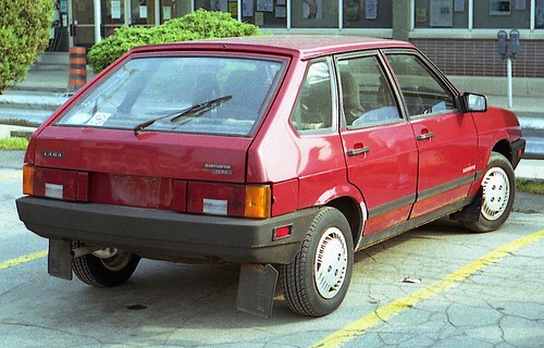 1992 Lada Samara 1500 4 door hatchback