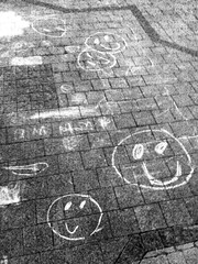 chalk drawings smily faces