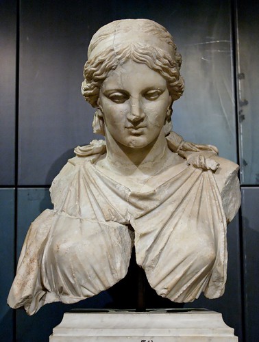 artemis greek goddess symbol. Artemis+greek+god