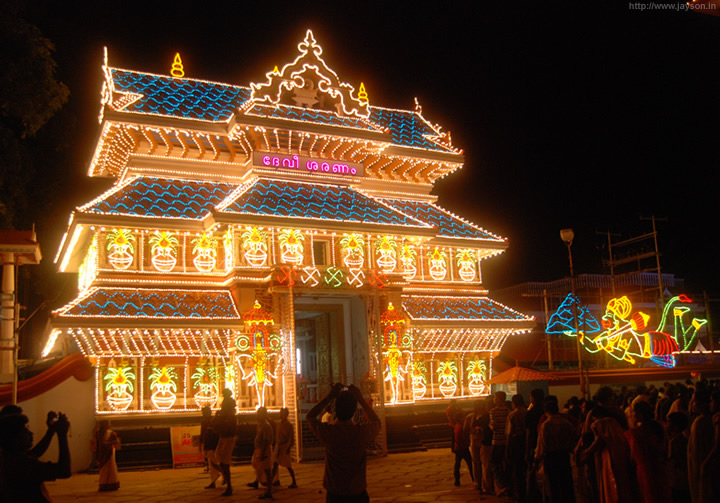 thrissur pooram - Paramekkavu temple at night