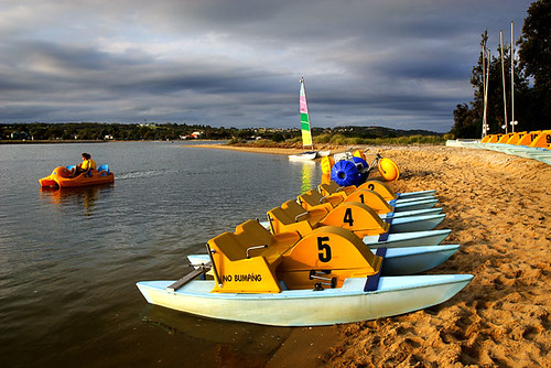 Lakes Entrance, Victoria, Australia, paddle boats IMG_3336_Lakes_Entrance