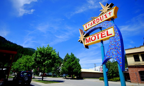 YIP.147 Stardust Motel