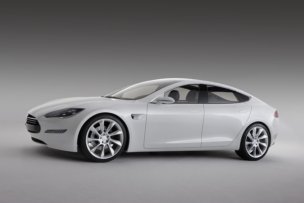 Tesla S coupe ready in 2011