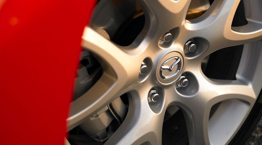 Mazdaspeed 3 18-inch alloy wheels