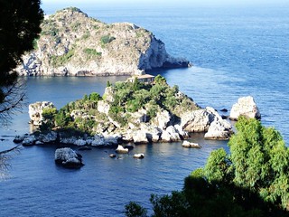 Isola Bella-Taormina-Sicilia-Italy - Creative Commons by gnuckx
