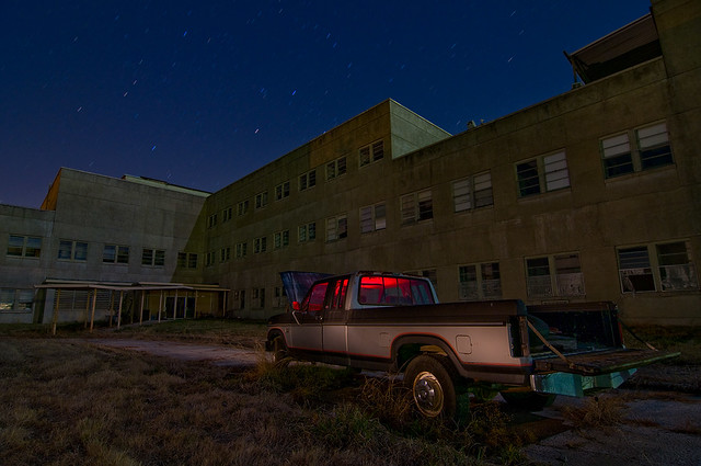ford abandoned beach night truck hospital army texas fort wells mineral wolters f250