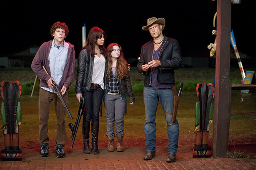 Zombieland Jesse Eisenberg, Emma Stone, Abigail Breslin y Woody Harrelson