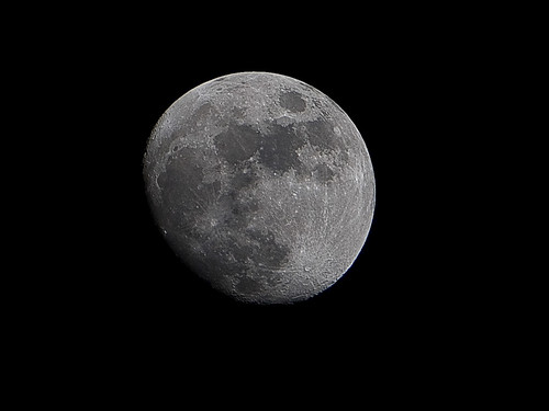 Tonight's Moon 04-06-09
