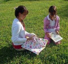 Summer Towel Tote Backside with the Girls