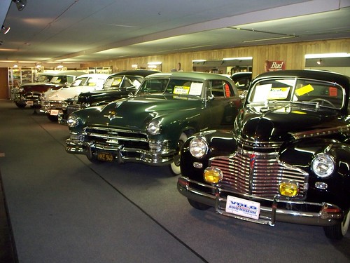 Volo Auto Museum - Automobile & Military Experience (147)