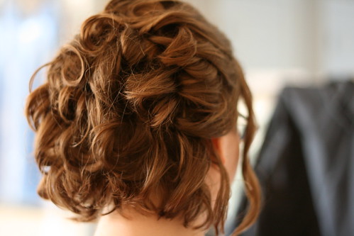 Some cool bridesmaid hairstyles images:
