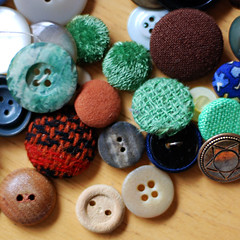vintage buttons!