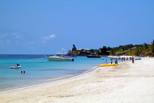 West Bay Beach - Roatan, Honduras