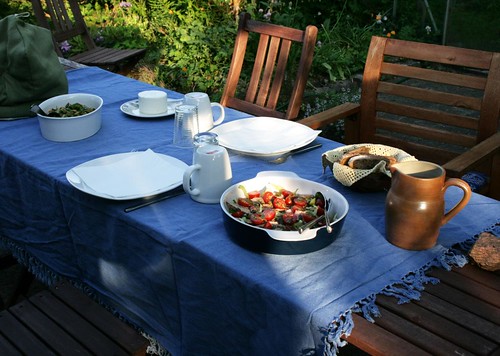 aftensmad på terrassen