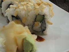one flew south - crunch roll close up 2