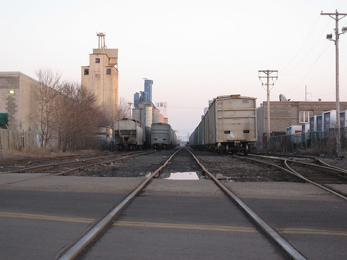 33rd st Railroad Crossing