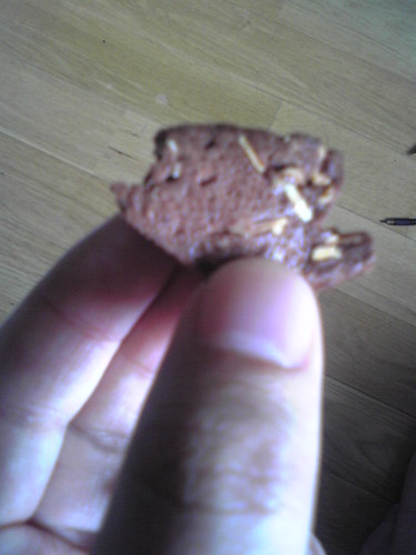 Maiko's mom's homemade cookie is delicious