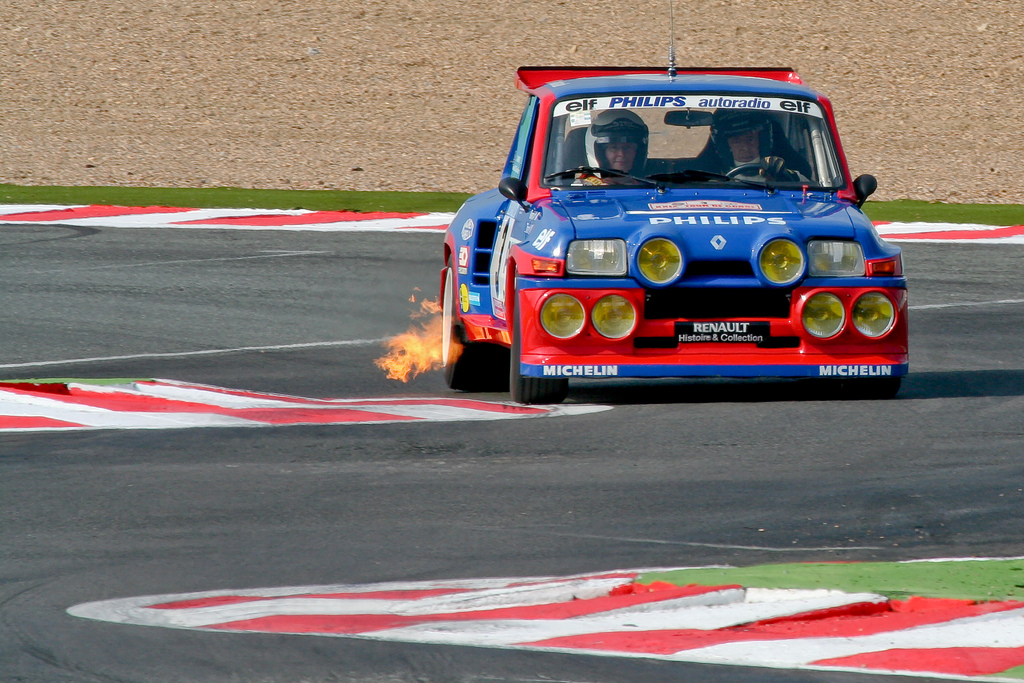 Featuring a midmounted 1397cc turbo four cylinder the Renault R5 Turbo 