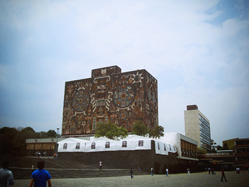 UNAM '09