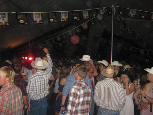 so many cowboy hats