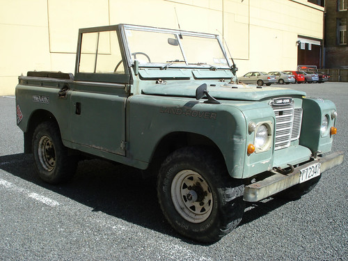 Land Rover Old School