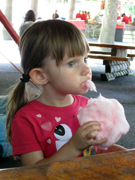 Niece Eating Cotton Candy (Click to enlarge)