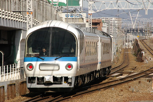 JRW kiha65series in Tsukamoto,Osaka,Osaka,Japan 2009/3/1