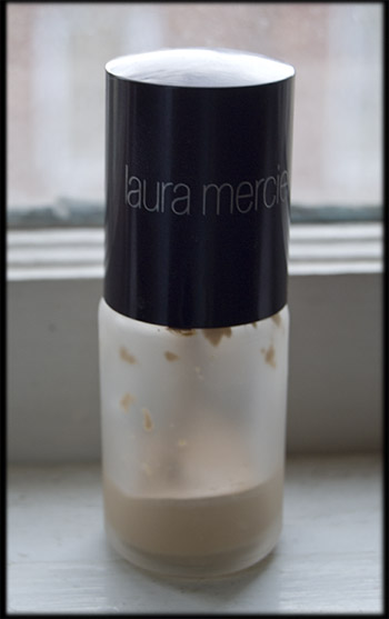 laura-mercier-foundation