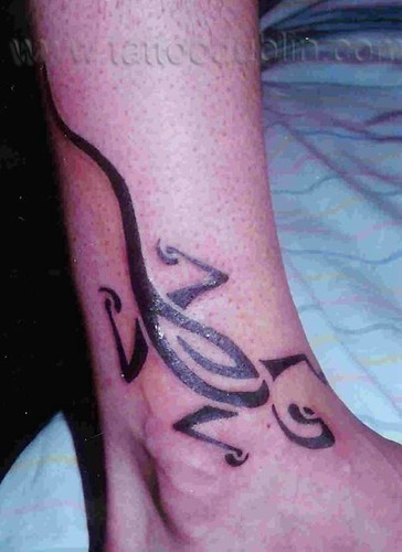 tribal lizard gecko tattoo by tattoodublin.com
