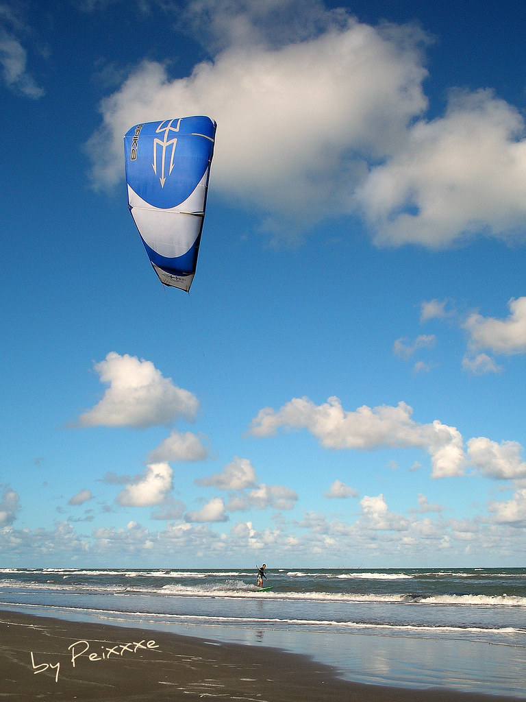 Kite Surf in Cassino Beach