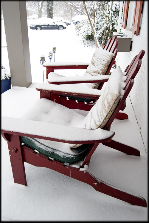 porch-chairs-snow-covered