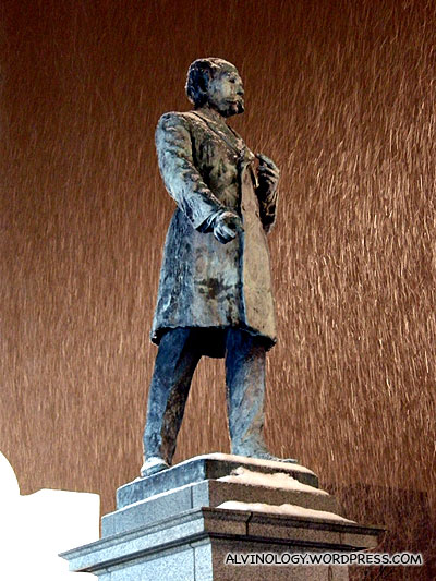 Poor freezing statue - look at the heavy snow!