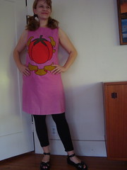 today's "that is one pregnant tomato" outfit