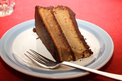 almond and chocolate cake