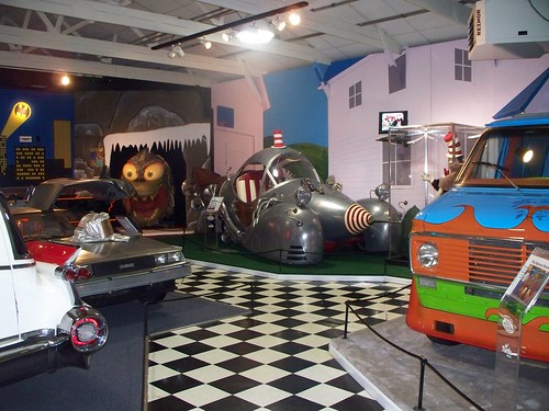 Volo Auto Museum - Automobile & Military Experience (19)