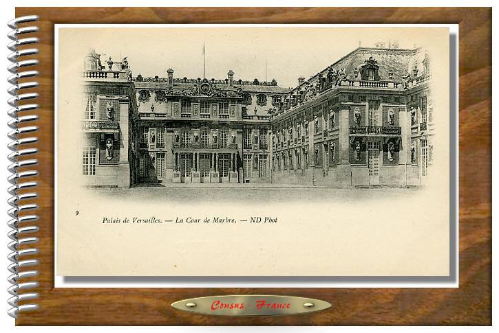 Palais de Versailles. - La Cour de Marbre