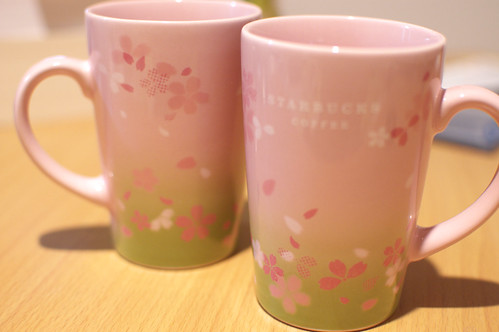 スターバックスの桜マグカップ