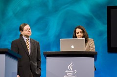 Nandini Ramani and Jonathan Schwartz, General Session "Java: Change (Y)Our World" on June 2, JavaOne 2009 San Francisco