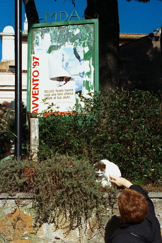 1998-01-01 Outside Rome looking for the Appian Way